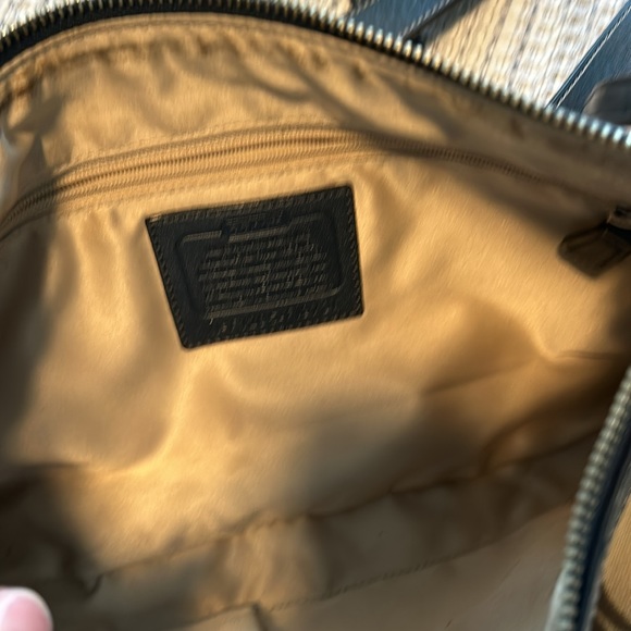 Vintage Coach crossbody - Picture 6 of 9